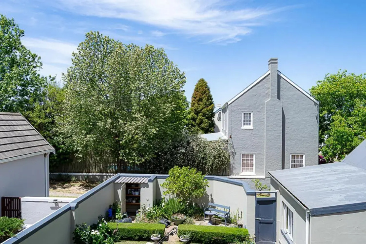 56B Gowrie Village