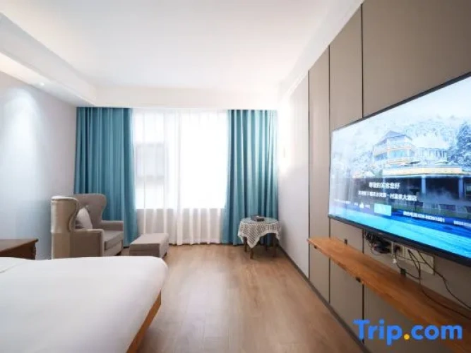 2 Bedrooms Suite