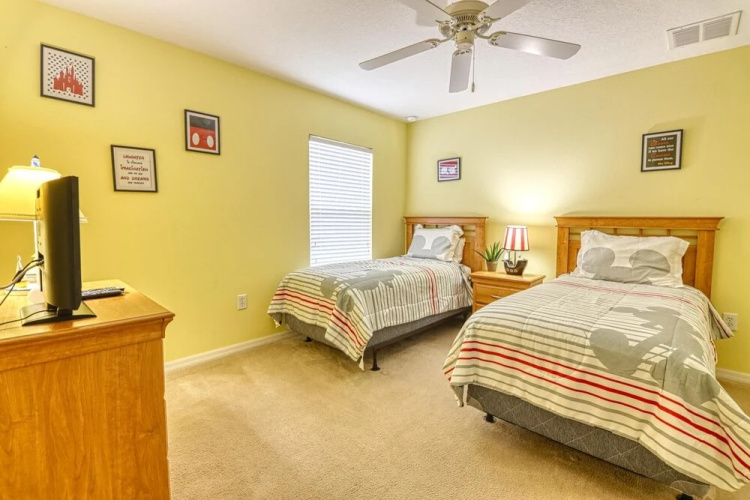 Phellipe's West Haven Vacation Home
