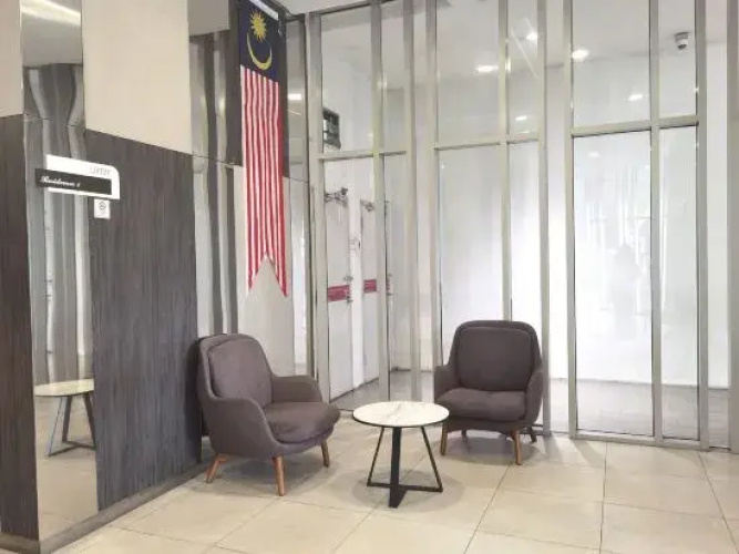 Spacious unit beside KL Gateway Mall