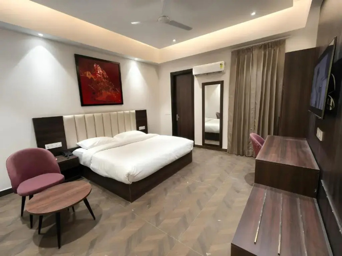 The Altruist Gurugram Hotel