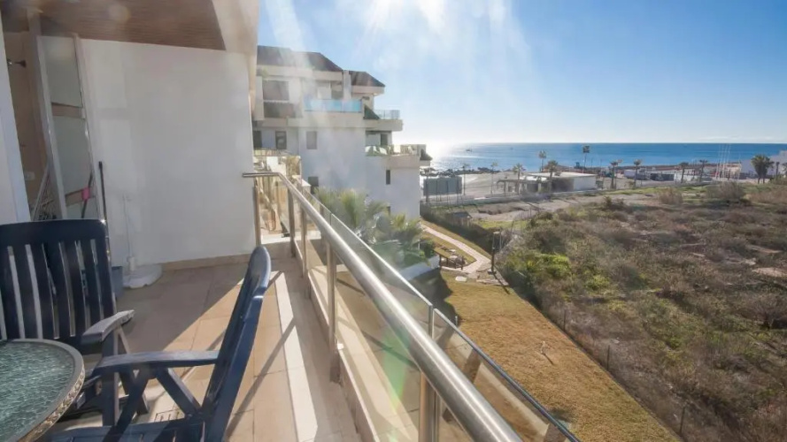 Marina Del Castillo 235
