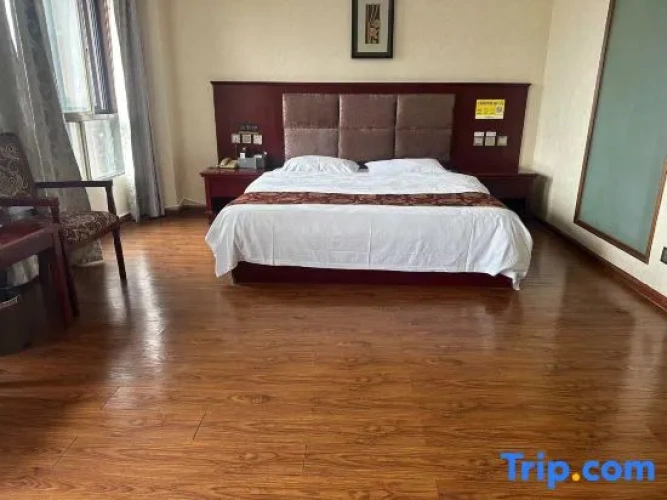 Deluxe Single room