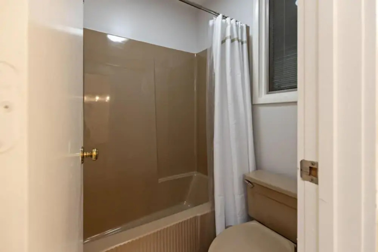 Wintergreen Retreat Jacuzzi Sauna dog Friendly