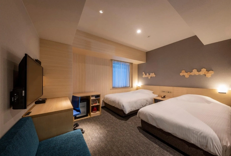 Standard Triple room