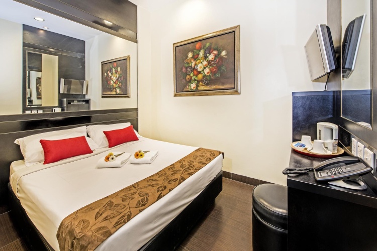 Standard No Window Double room