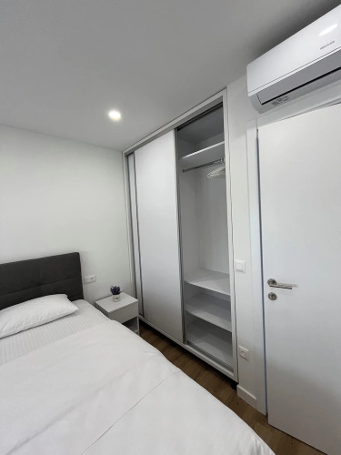 Apartment Ema