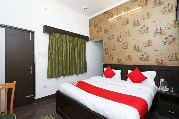 Hotel Amar MLS Heights