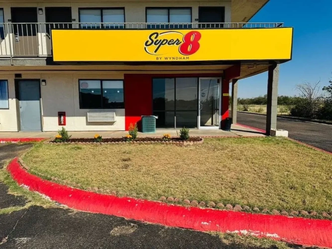 Super 8 by Wyndham Big Spring