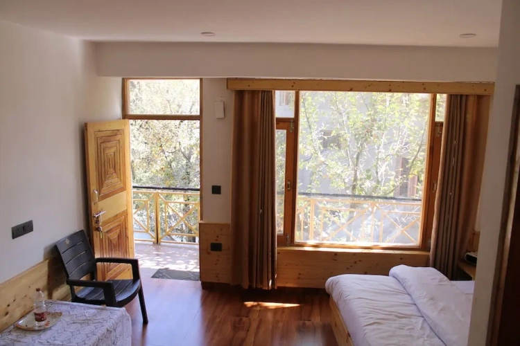 1 Bedroom Deluxe Double room