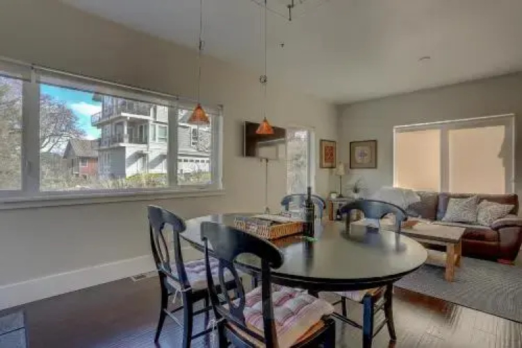 Surfsup-River View-AC-3BR/2BA