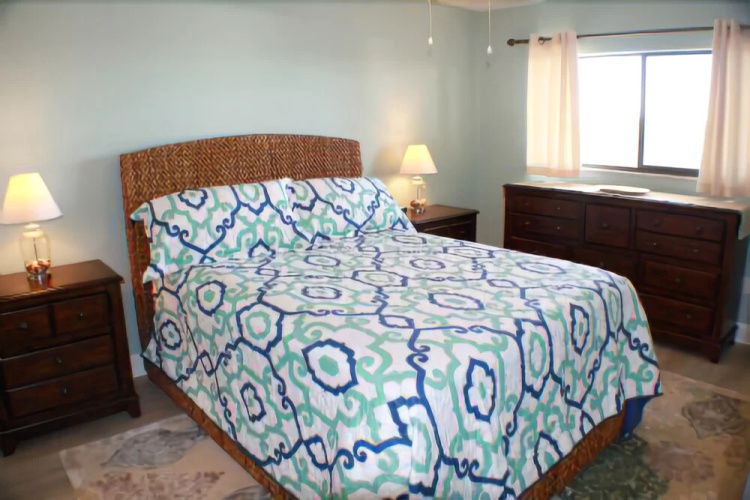 Oceans 105 - 3 Br Condo