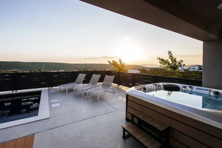 Superior Villa
