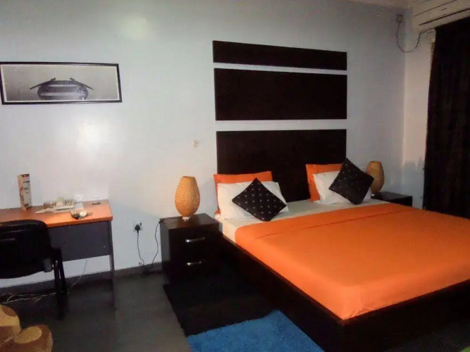 Precinct Comfort Services, Yaba