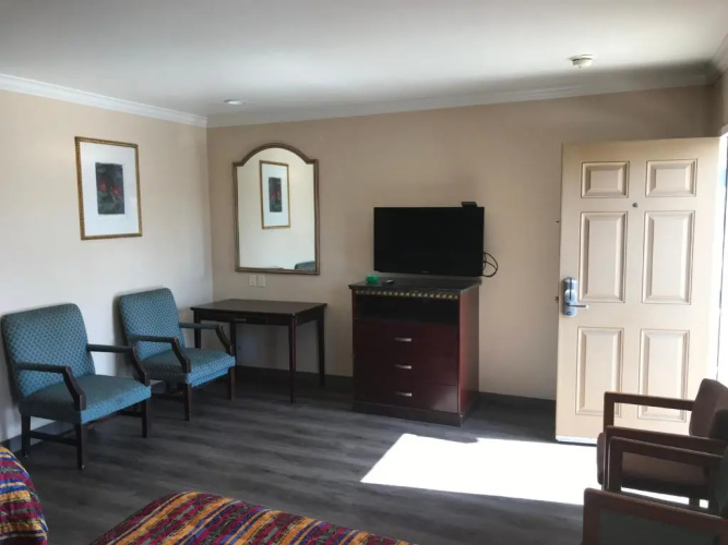 Hyland Motel