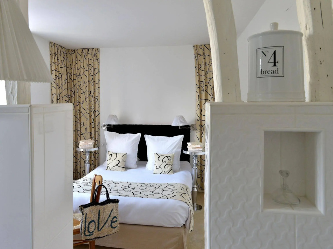Logis Hotel Restaurant Les 3 Rois
