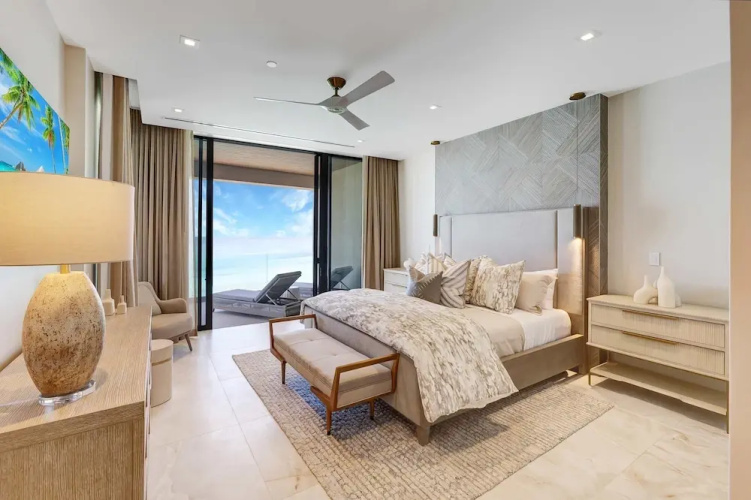 Beachfront 3 Bedroom Luxury Residence