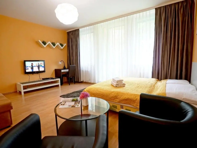 2 Bedrooms Double Apartment