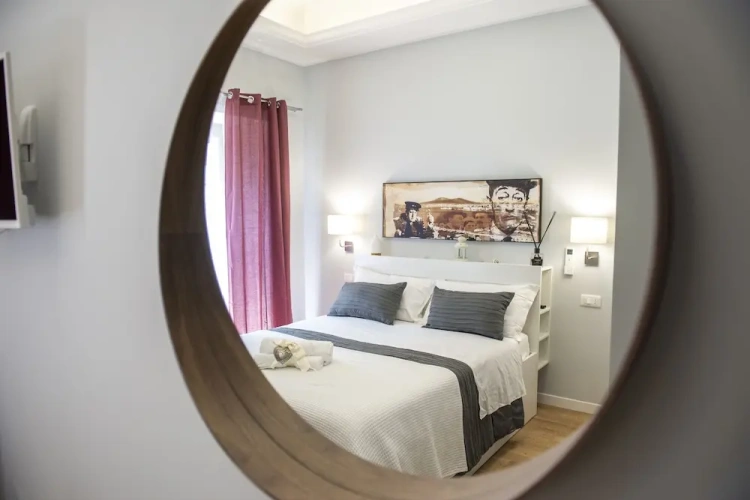 Deluxe Quadruple room