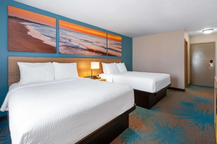 Standard Quadruple room