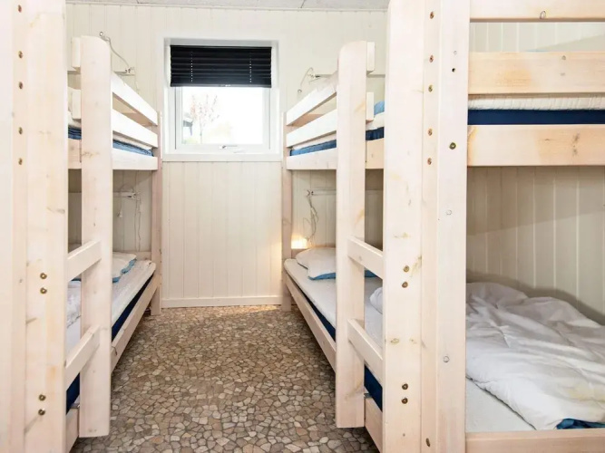 10 Person Holiday Home in Ronde