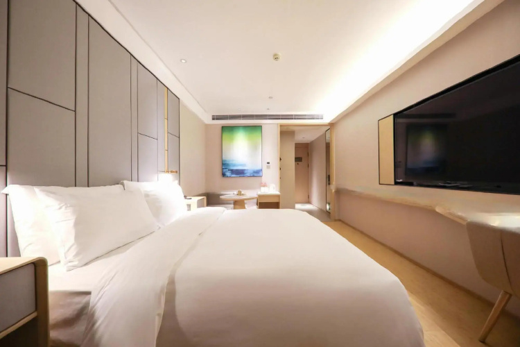 Ji Hotel (Qingdao Beer Street)