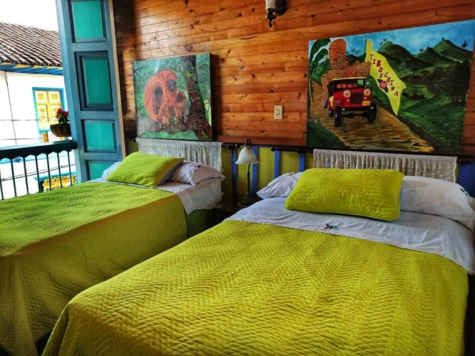 Standard Twin room