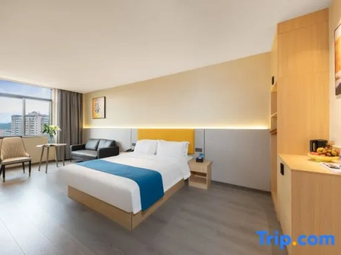 Standard Double room with river view