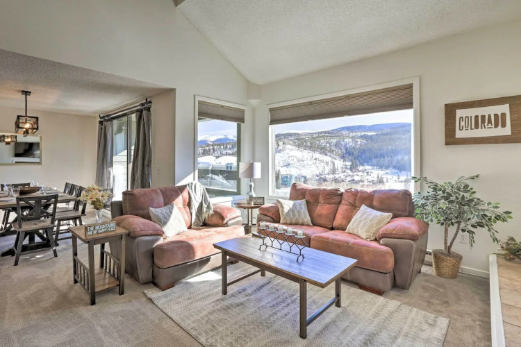 Walkable Winter Park Condo ~ 4 Mi to Slopes!