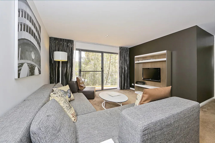 Accommodate Canberra - Griffin