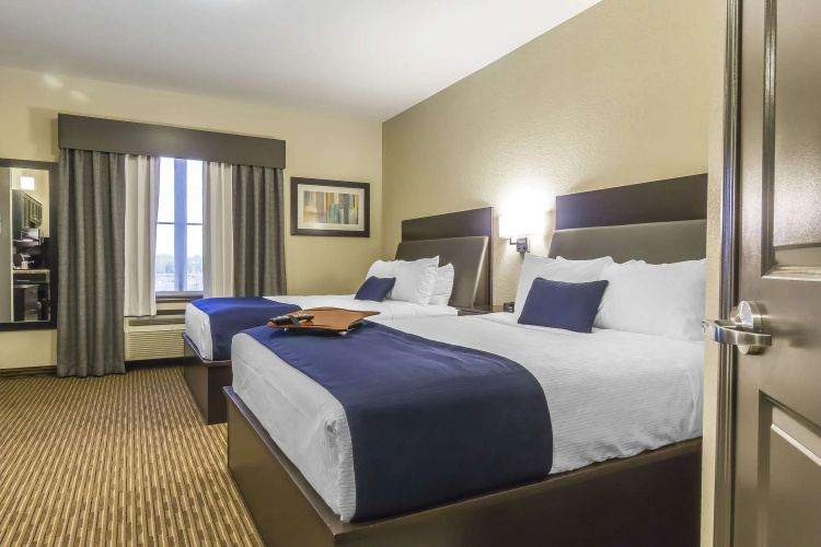 Quality Inn & Suites