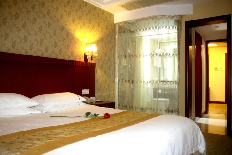 Silver Hotel