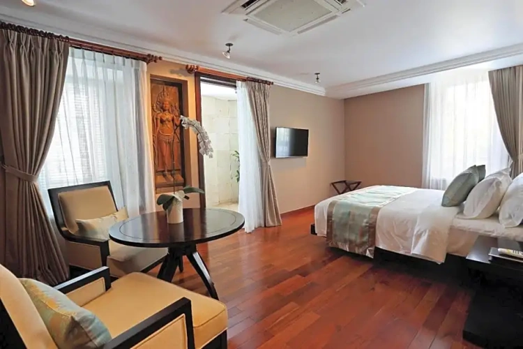 Double Suite