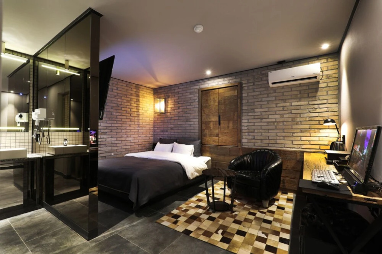 A-vant Hotel