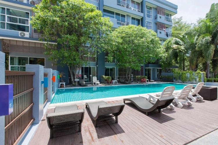 Kris - Modern Spacious 2 Bedroom Condo With Pool