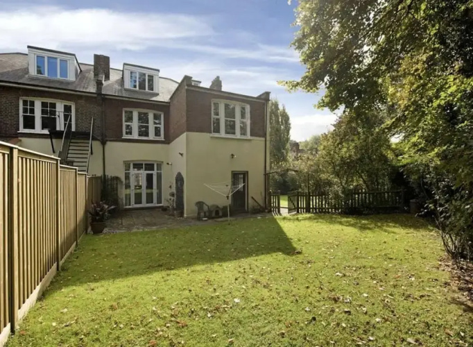 Charming 1-bed Studio in London