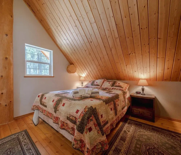 Whitetail Cabin For 9 Ppl!