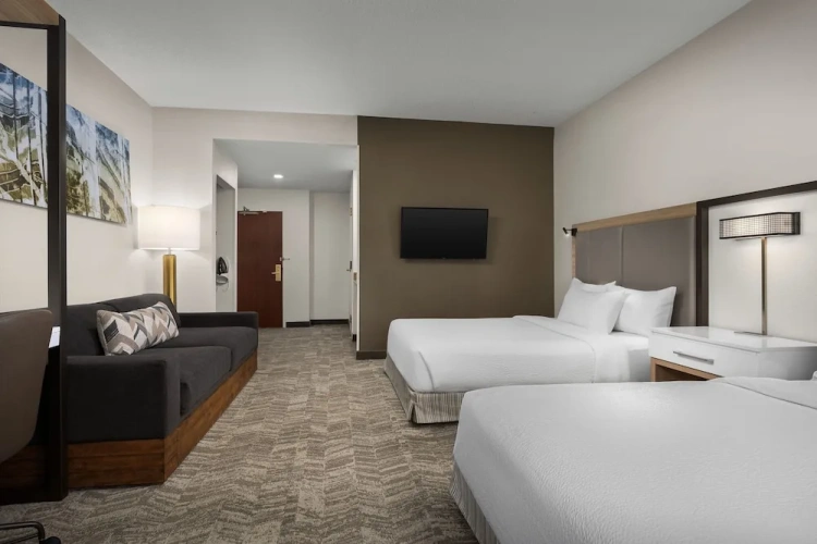 Quadruple Suite