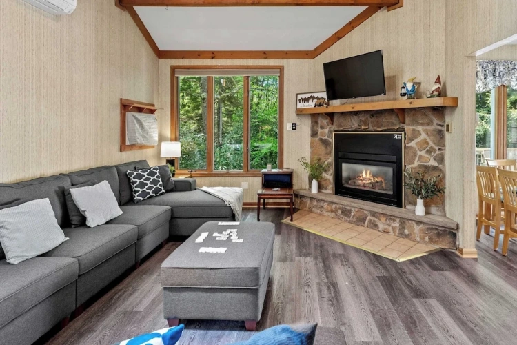3 Bedrooms Cottage
