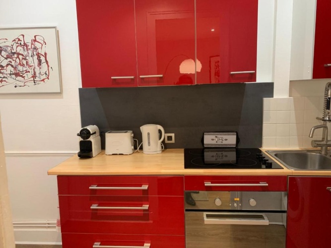 1 Bedroom Apartment