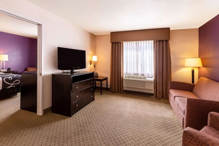 1 Bedroom Double Suite