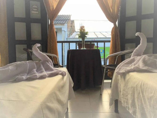 Bananas Hostel