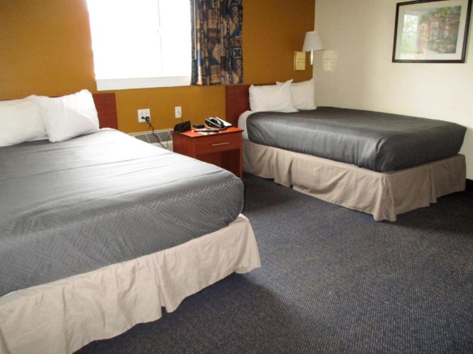 Deluxe Quadruple room
