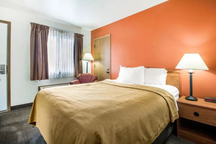 Clarion Pointe Tomah