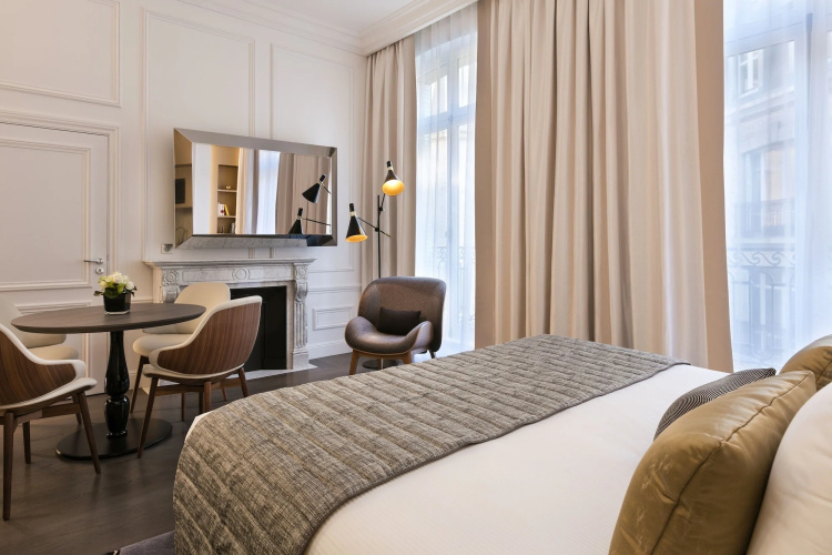 La Clef Champs-Élysées Paris by The Crest Collection