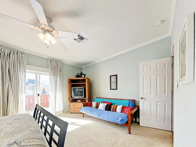 Big Beautiful and Beachside by RedAwning