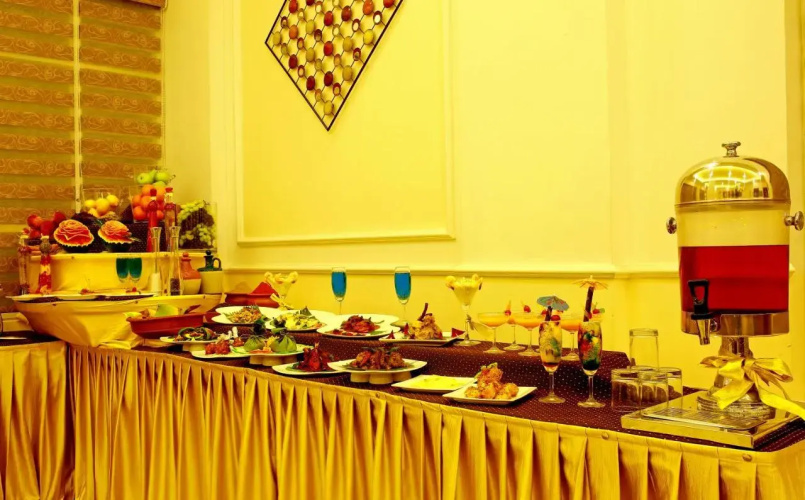 Camelot Hotel