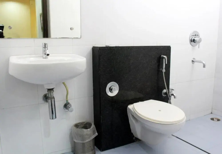 Hotel Raipur Inn