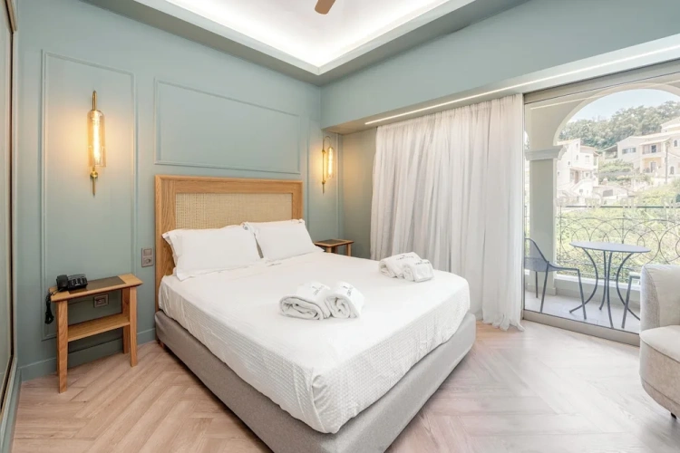 Standard Double room with balcony