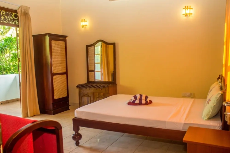 Deluxe Double room with balcony and with garden view